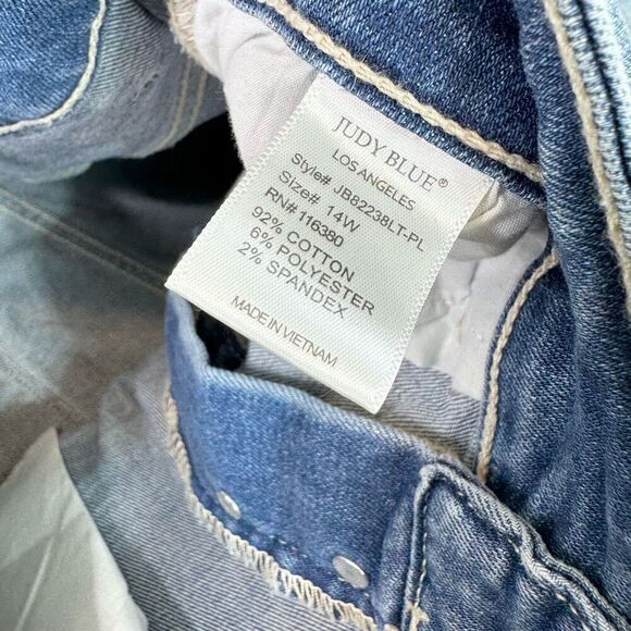 Judy Blue Jeans Womens 14W Blue Medium-Wash Boyfriend Fit Distressed Retro - Picture 7 of 10
